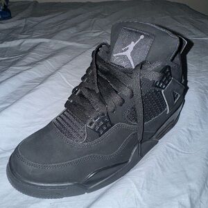 Jordan Black Cat 4’s. Size 8.5